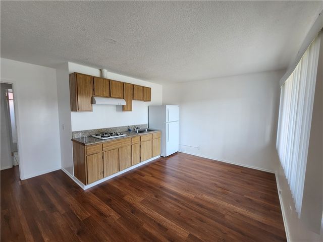 1808 10th Street 6, Santa Monica, CA 90404