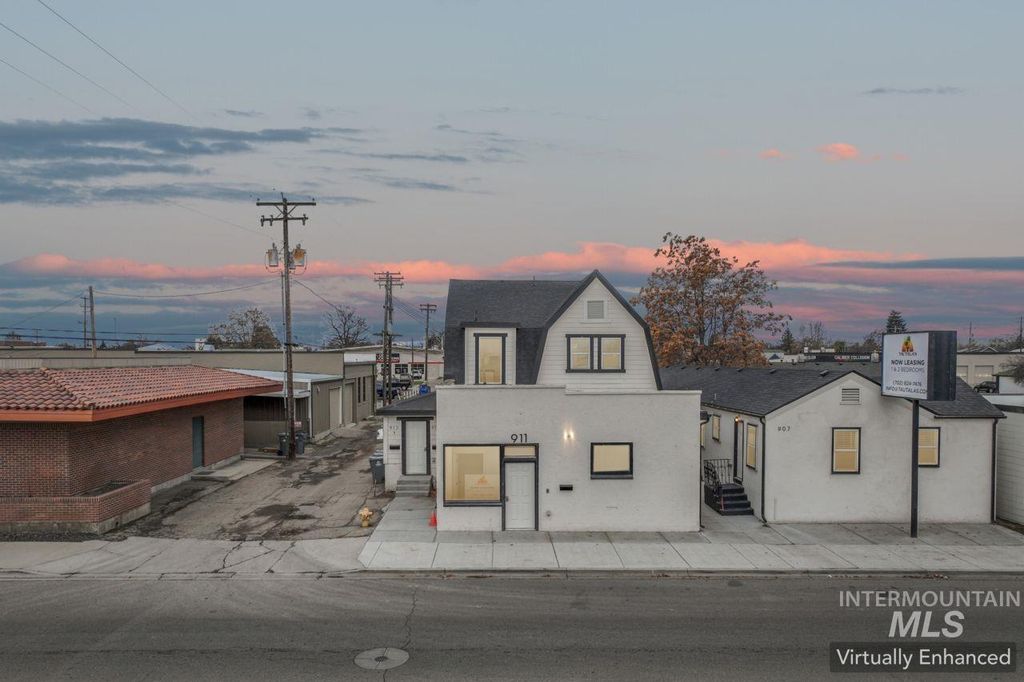 911 2nd Street S, Nampa, ID 83651