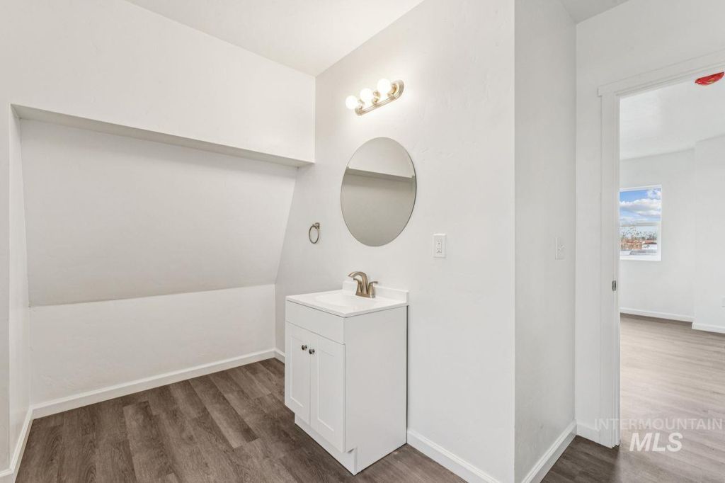 911 2nd Street S, Nampa, ID 83651 photo 32