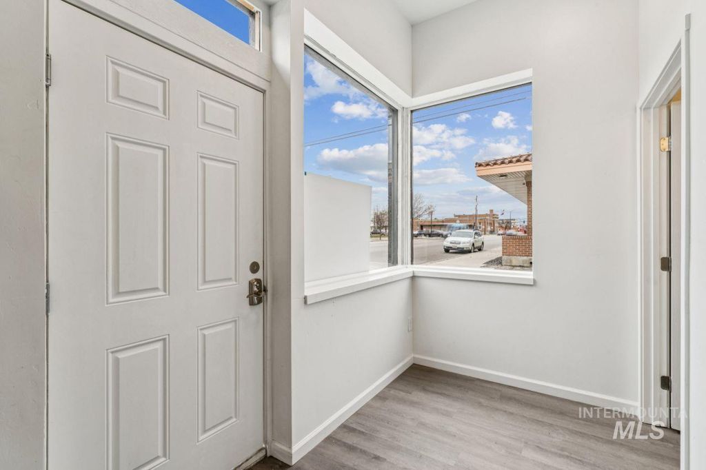 911 2nd Street S, Nampa, ID 83651 photo 7