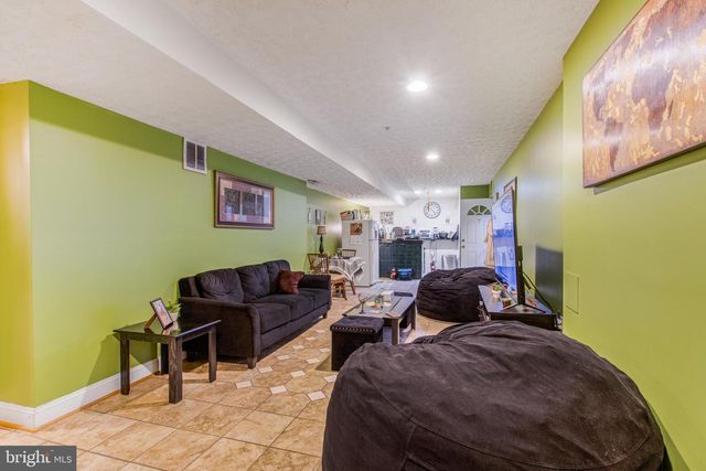 11809 OLD FORT RD, Fort Washington, MD 20744