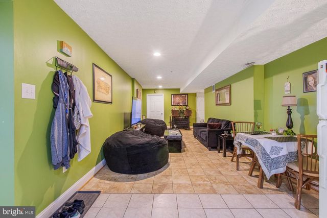 11809 OLD FORT RD, Fort Washington, MD 20744