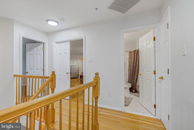 11809 OLD FORT RD, Fort Washington, MD 20744