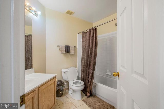 11809 OLD FORT RD, Fort Washington, MD 20744