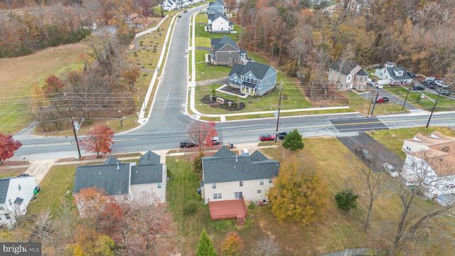 11809 OLD FORT RD, Fort Washington, MD 20744