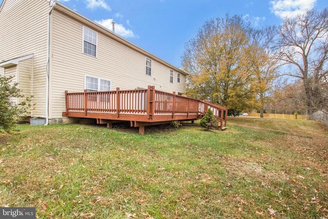 11809 OLD FORT RD, Fort Washington, MD 20744