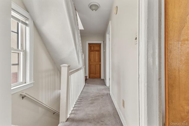 18811 Dormans Road, Saint Albans, NY 11412