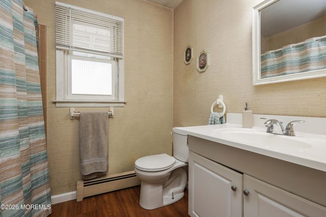 201 Bonaire Drive, Toms River, NJ 08757