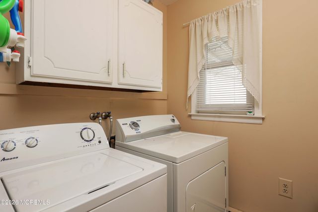 201 Bonaire Drive, Toms River, NJ 08757