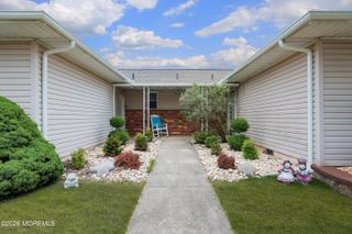 201 Bonaire Drive, Toms River, NJ 08757
