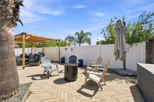 257 Ohio St, Lake Elsinore, CA 92530