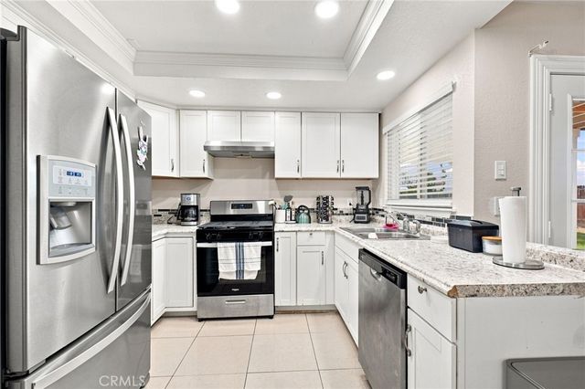 257 Ohio St, Lake Elsinore, CA 92530