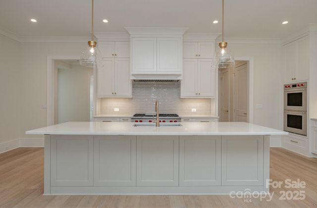 2926 Sharon View Road A, Charlotte, NC 28210