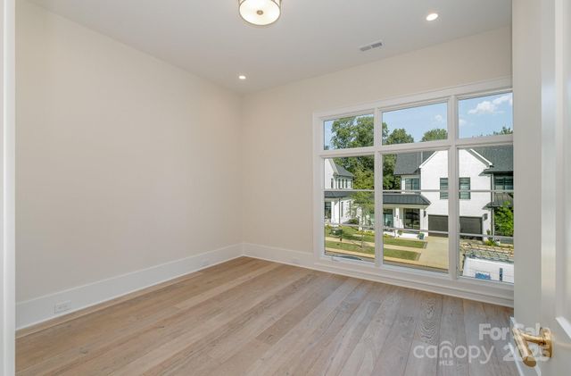 2926 Sharon View Road A, Charlotte, NC 28210