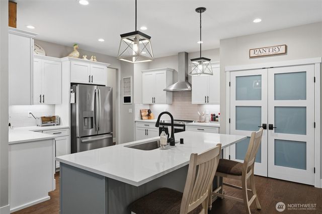 13922 Salvation Lane SE, Olalla, WA 98359