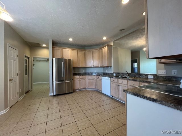 9679 GREYTHORNE Way, Montgomery, AL 36117