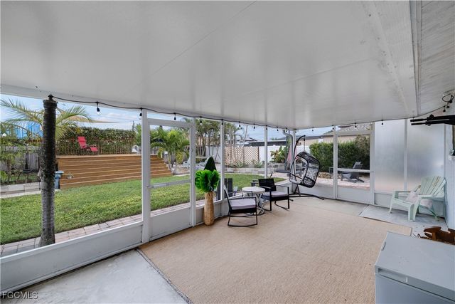 2025 NE 4th TER, Cape Coral, FL 33909