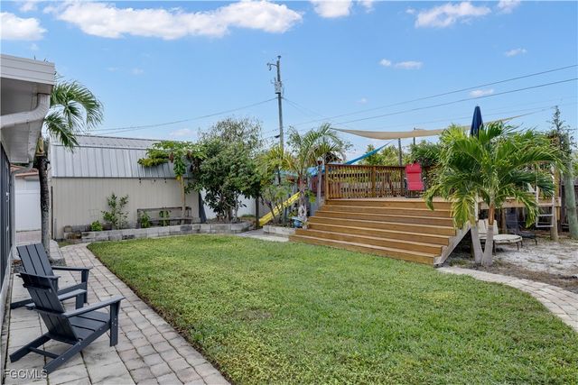 2025 NE 4th TER, Cape Coral, FL 33909