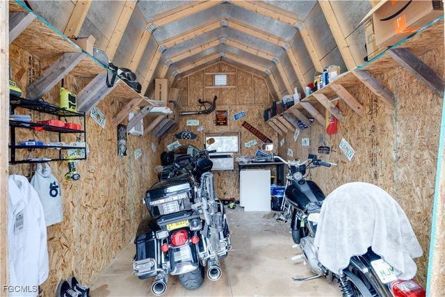 2025 NE 4th TER, Cape Coral, FL 33909