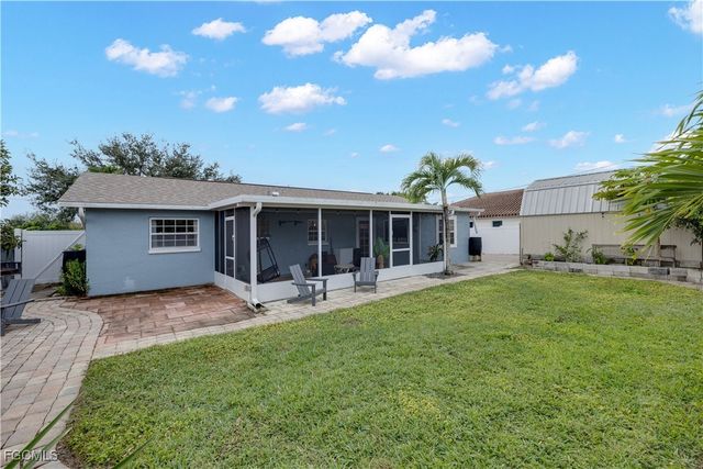 2025 NE 4th TER, Cape Coral, FL 33909