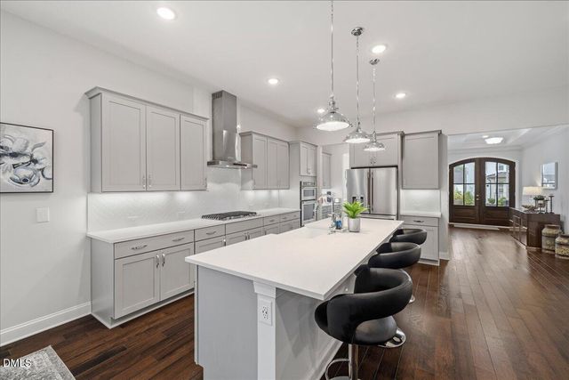 312 Silent Bend Drive, Holly Springs, NC 27540