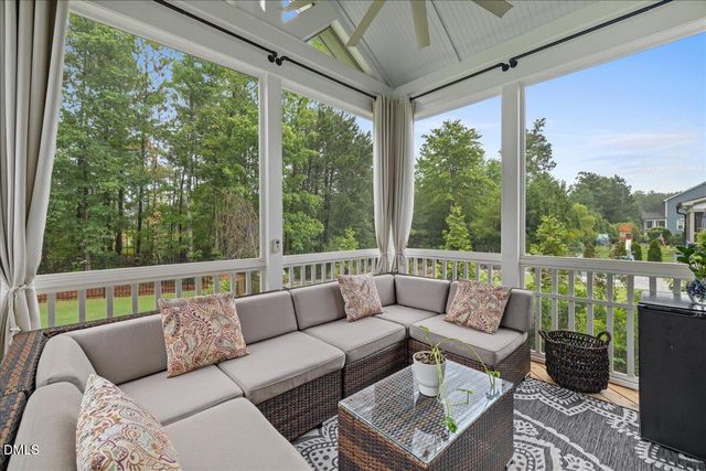312 Silent Bend Drive, Holly Springs, NC 27540
