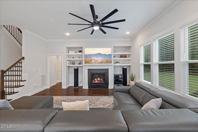 312 Silent Bend Drive, Holly Springs, NC 27540