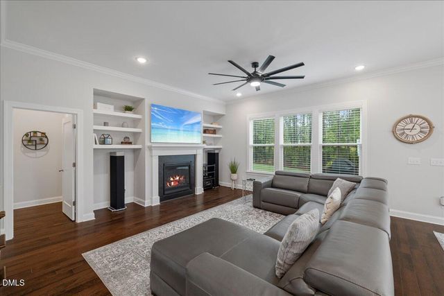 312 Silent Bend Drive, Holly Springs, NC 27540