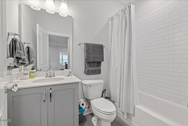 312 Silent Bend Drive, Holly Springs, NC 27540