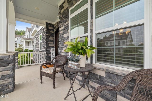 312 Silent Bend Drive, Holly Springs, NC 27540
