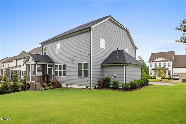 312 Silent Bend Drive, Holly Springs, NC 27540