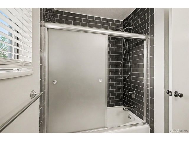5937 S Jasmine St, Centennial, CO 80111