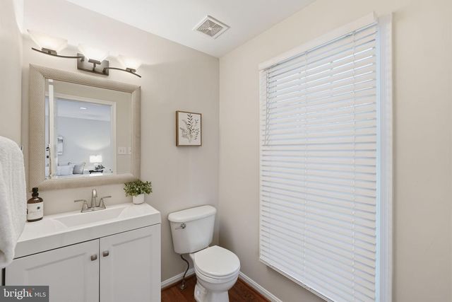 1002 MAIN ST, Gaithersburg, MD 20878