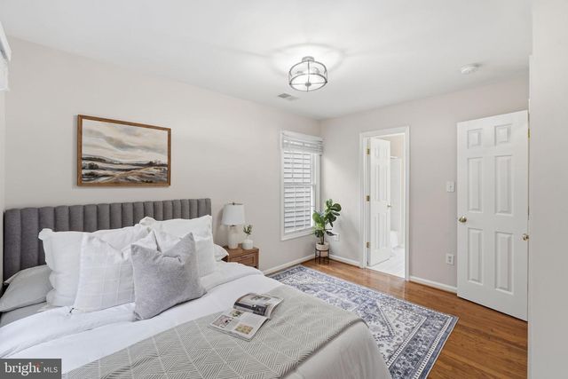 1002 MAIN ST, Gaithersburg, MD 20878