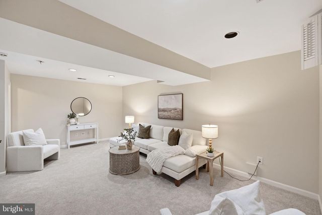 1002 MAIN ST, Gaithersburg, MD 20878