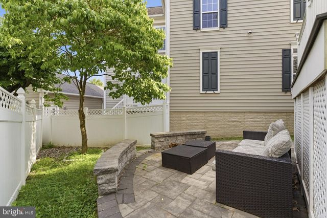 1002 MAIN ST, Gaithersburg, MD 20878