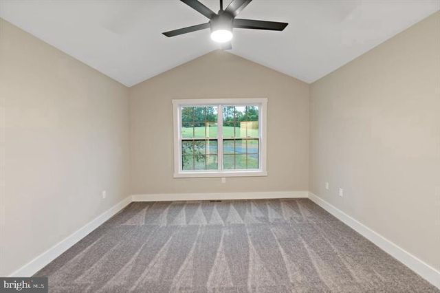 77 SHUYKILL DR, Martinsburg, WV 25403