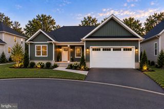 77 SHUYKILL DR, Martinsburg, WV 25403