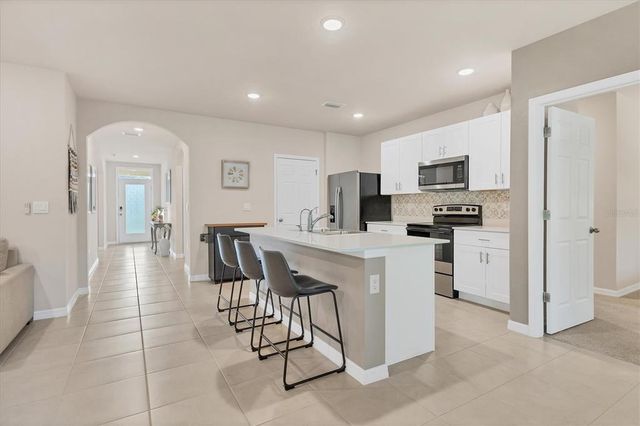2756 CANOE LANE, North Port, FL 34286