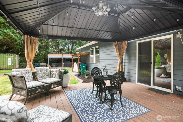 36910 244th Avenue SE, Enumclaw, WA 98022