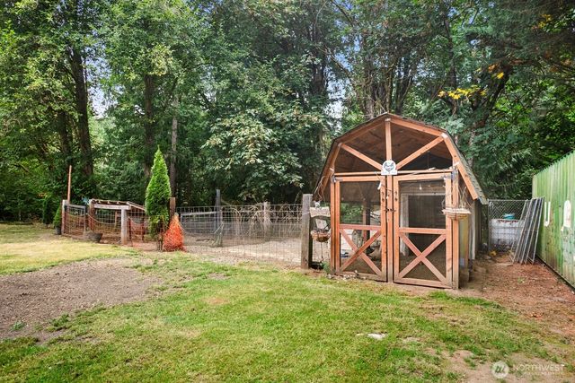 36910 244th Avenue SE, Enumclaw, WA 98022