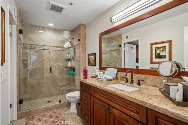 240 Nice Lane 117, Newport Beach, CA 92663