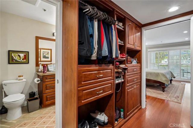 240 Nice Lane 117, Newport Beach, CA 92663