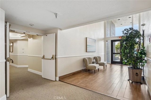 240 Nice Lane 117, Newport Beach, CA 92663