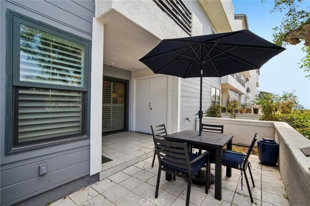 240 Nice Lane 117, Newport Beach, CA 92663