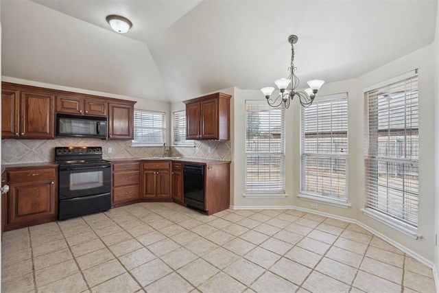 2521 Highland Drive, Moore, OK 73160