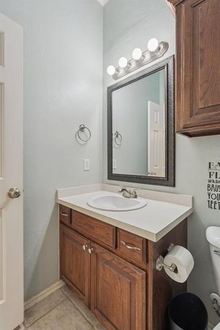 2521 Highland Drive, Moore, OK 73160