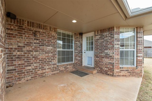 2521 Highland Drive, Moore, OK 73160