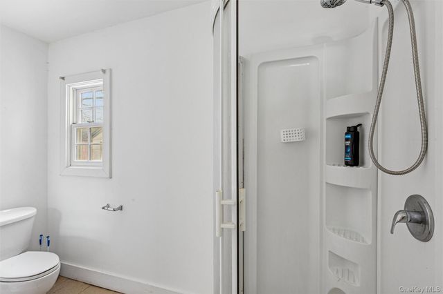 250 Main Road, Riverhead, NY 11901