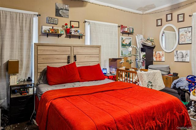 250 Main Road, Riverhead, NY 11901